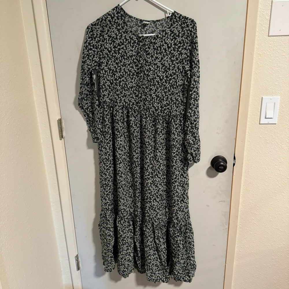 Old Navy Floral Dress - size small